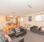 Lakeside 3 / 37 Cobbon Crescent - Sydneys Hotel