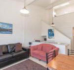 Razorback 12 / 1 Gippsland Street - Sydneys Hotel