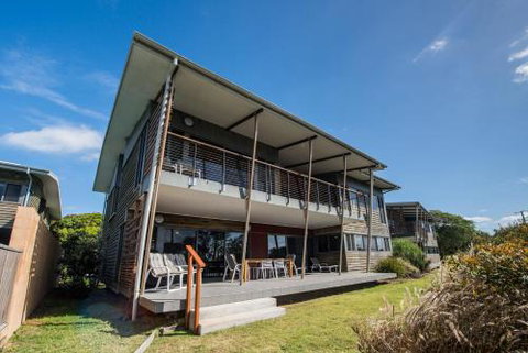 Weetanga - Sydneys Hotel 0