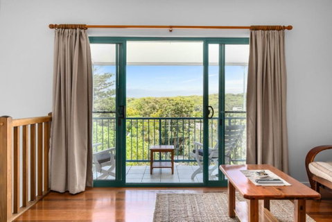 Tchoomooroo - Sydneys Hotel 5