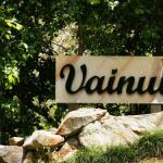 Vainui - Sydneys Hotel 0
