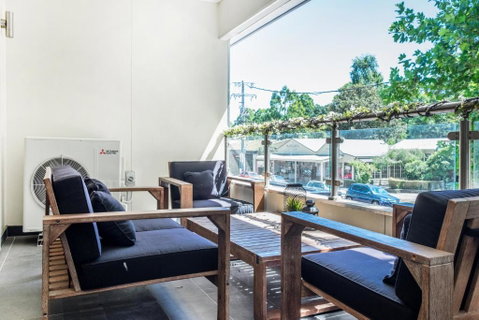 Olinda Village Apartment A2 - Sydneys Hotel 1