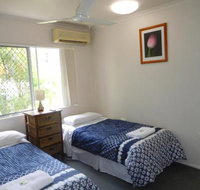 Holiday Apartment on the Esplanade - Sydneys Hotel