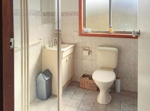 RYE Rock N Roll & Roadsters Are Coming To Town - Sydneys Hotel 2