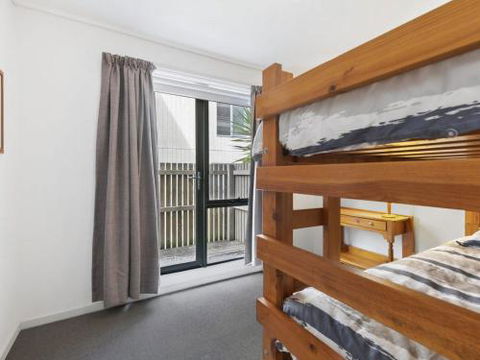 APARTMENT 23 PACIFIC APARTMENTS Sit On The Deck & Soak In The View - Sydneys Hotel 1