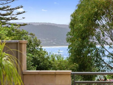 APARTMENT 23 PACIFIC APARTMENTS Sit On The Deck & Soak In The View - Sydneys Hotel 5