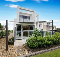 SEA RENITY on KAMALA - Sydneys Hotel