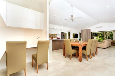 PARKVIEW At PALM COVE - Sydneys Hotel 1