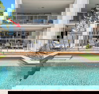 Swim Up Drift Apartment 12 South - Sydneys Hotel