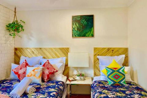 PARADISE COURT VILLA 1 Free Wifi - Sydneys Hotel 2
