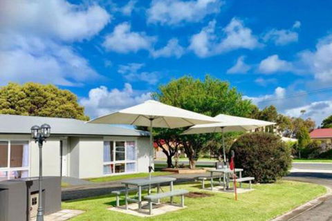PARADISE COURT VILLA 1 Free Wifi - Sydneys Hotel 1