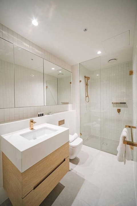 Modern Living@collins Centro Location 2BR - Sydneys Hotel 2