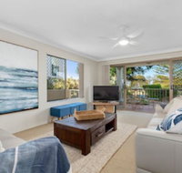 Beachfront on Marine - Sydneys Hotel