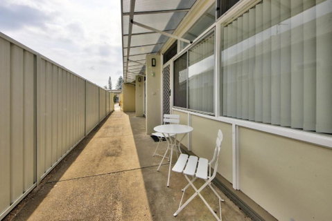 Coast 3 South West Rocks - Sydneys Hotel 1