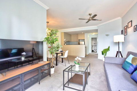 Apartment CBD Jones Bay - Sydneys Hotel 6