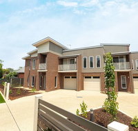 Wagga Apartments 3 - Sydneys Hotel