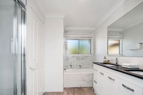 Your Luxury Escape - Tradewinds 1 - Sydneys Hotel 6