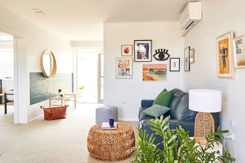 Peterborough House & Motel - Sydneys Hotel 3