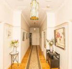 Hillside Cottage  Comfy Spacious Walk to CBD  Stannies - Sydneys Hotel