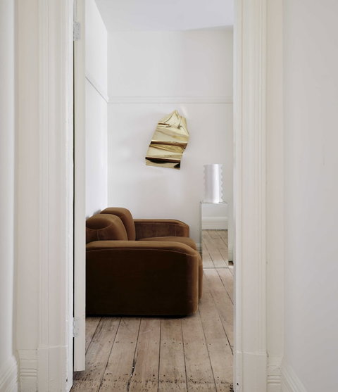 Three Rooms Sydney - Sydneys Hotel 3