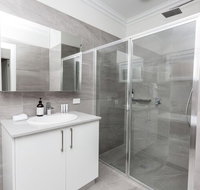 Wagga Apartments 4 - Sydneys Hotel