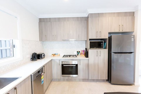 Wagga Apartments 5 - Sydneys Hotel 1