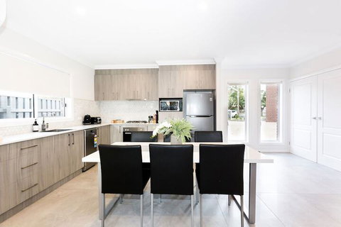 Wagga Apartments 5 - Sydneys Hotel 2