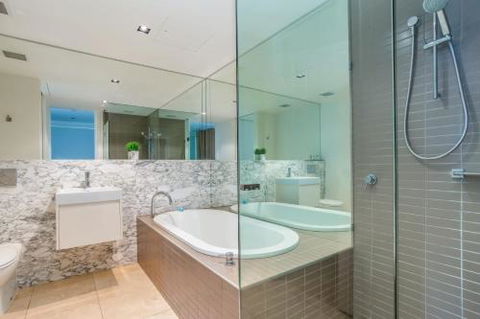 Unit 101 Plantation Resort Rainbow Beach Plantation Resort Second Floor Aircon Pool Spa - Sydneys Hotel 2