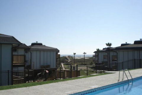 The Pier Coogee - Sydneys Hotel 0