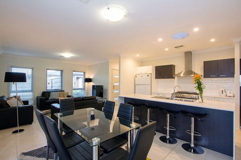 Vantage Court A Hidden Gem Of Mudgee 11 - Sydneys Hotel 4