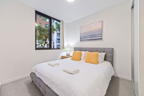 HomeHotel Stylish Apt Next To Train & Westfield - Sydneys Hotel 2