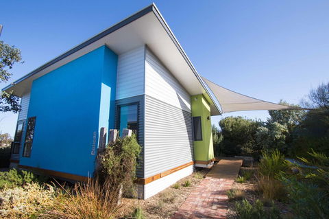 Coorong Cabins - Pelican Cabin - Sydneys Hotel 0