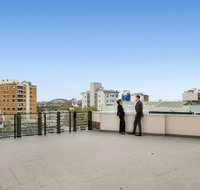 Stunning Potts Point Apartment - Sydneys Hotel