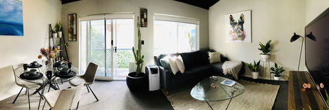 West Beach Lagoon 220 Stylish And Cozy - Sydneys Hotel 6