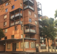 Spacious Ground floor apartment Unit 28 - Sydneys Hotel