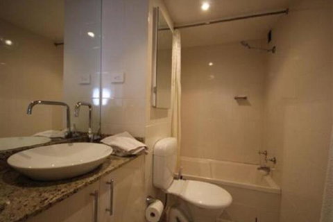 Savoy - Sydneys Hotel 1