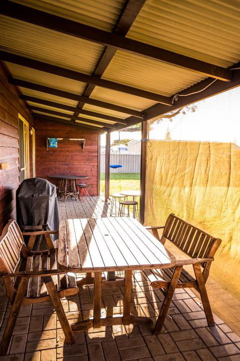 The Bothy Lancelin Family Retreat - Sydneys Hotel 5