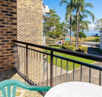 Great location close to waterfront Shops Restaurants  Cafes. - Sydneys Hotel