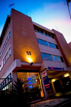 Easystay Studio Apartments - Sydneys Hotel 0