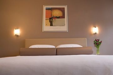 Easystay Studio Apartments - Sydneys Hotel 1