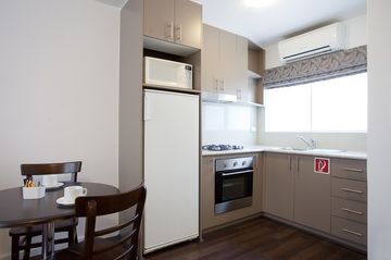 Easystay Studio Apartments - Sydneys Hotel 6