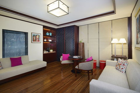 Pagoda Resort & Spa - Sydneys Hotel 4