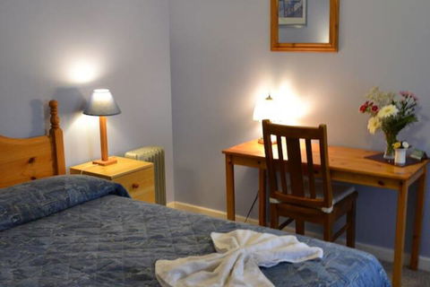 Palms Bed & Breakfast - Sydneys Hotel 5