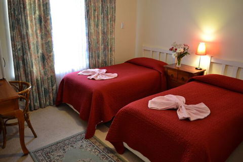 Palms Bed & Breakfast - Sydneys Hotel 6