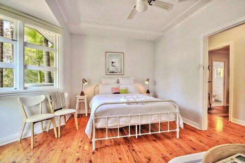 Dolphin Sands - Sydneys Hotel 6
