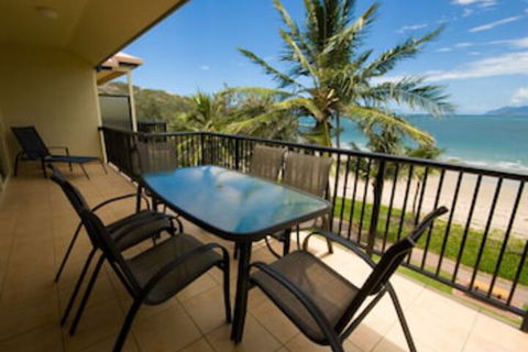 Rose Bay Resort - Sydneys Hotel 0