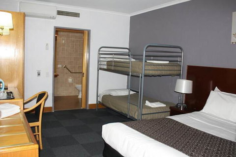 The Capital Airport Motel - Sydneys Hotel 2