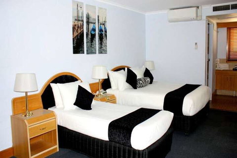 The Capital Airport Motel - Sydneys Hotel 7