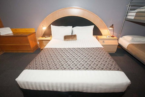 The Capital Airport Motel - Sydneys Hotel 6