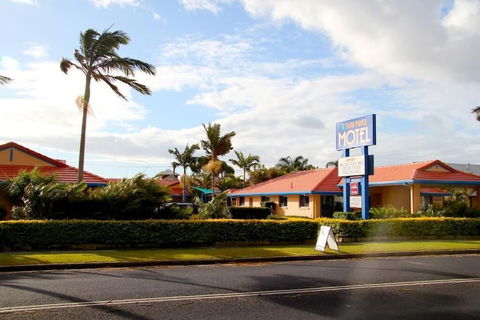 Yamba Twin Pines Motel - Sydneys Hotel 0